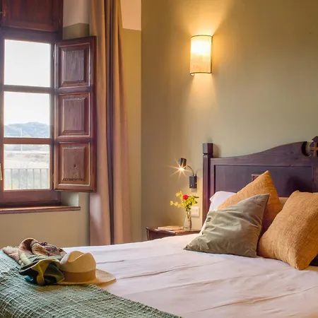 Santuario Virgen De La Fuente * Peñarroya de Tastavins